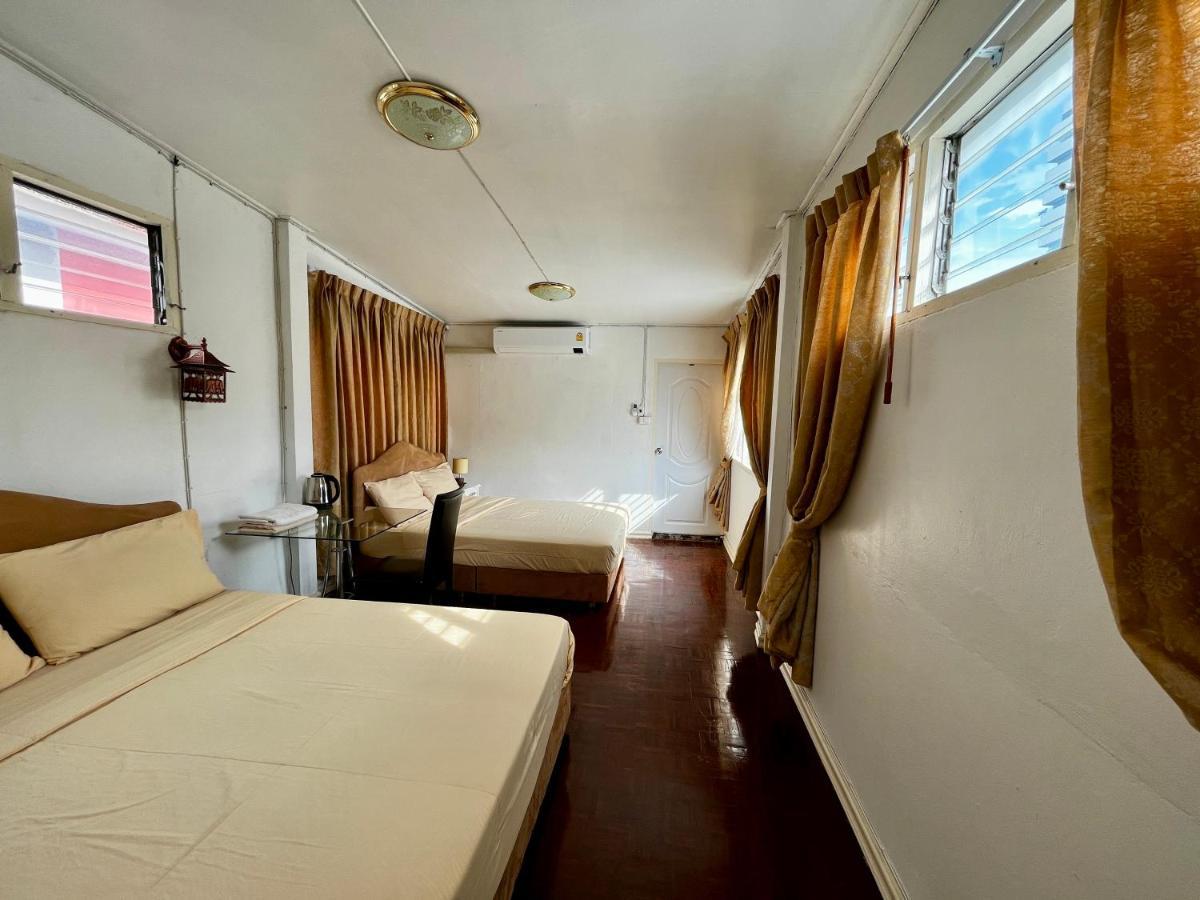 C U Again Hotel Bangkok Exterior photo